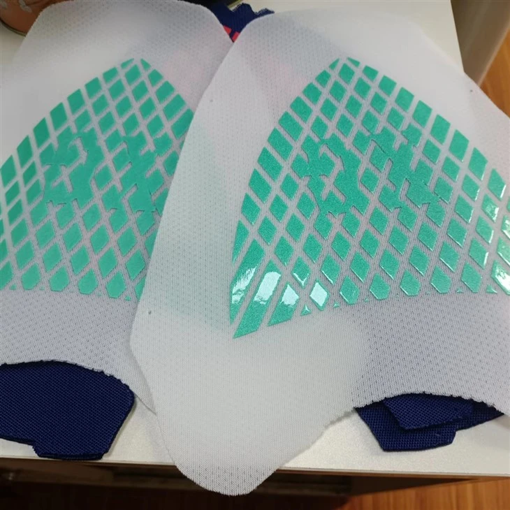 Schuhe mit individuellem Aufdruck