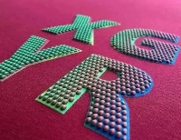 Kann Puff Print Ink zum Bedrucken von Baumwolle verwendet werden?